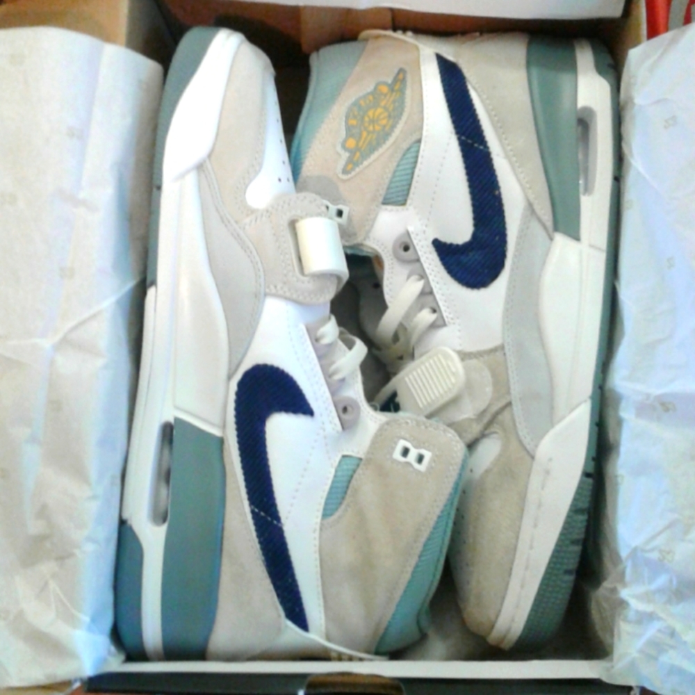 Air Jordan Legacy 312